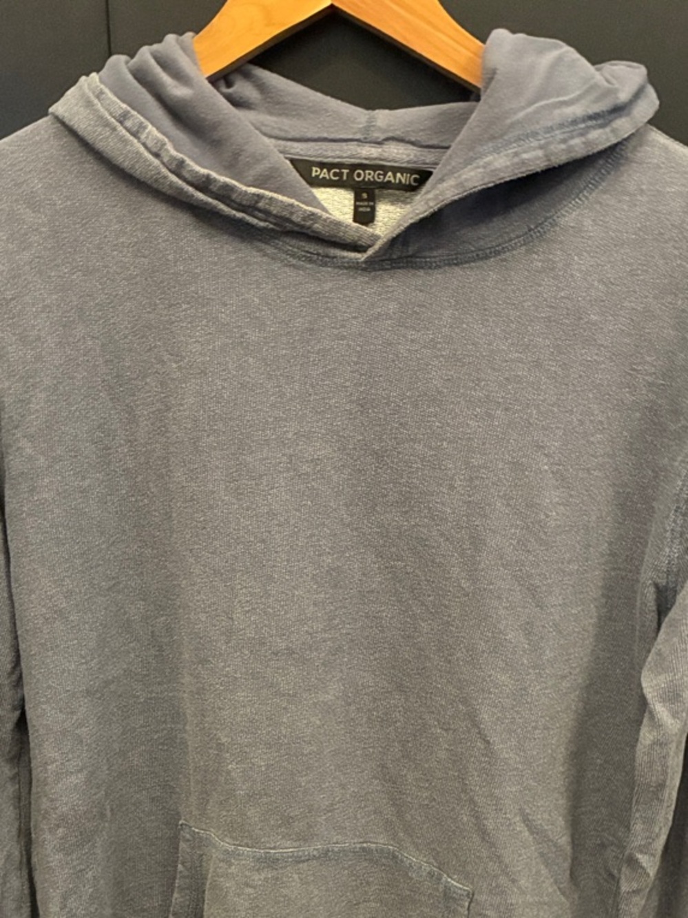 2/$40. Pact 100% Organic cotton Men's Hoodie Pullover Sweatshirt washed Blue. Sm